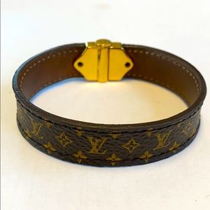 Louis Vuitton”NANO” Monogram Leather Bracelet USED